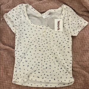 White and Blue Floral Ribbed Top